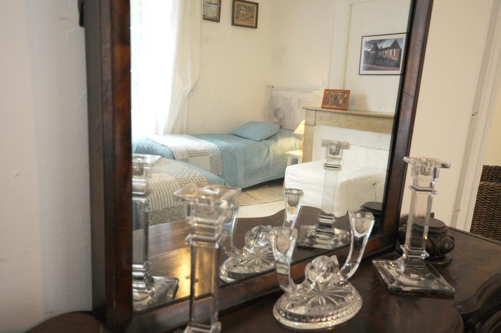 Saint-Colomb-de-Lauzun Chez Madeleine B&B 외부 사진