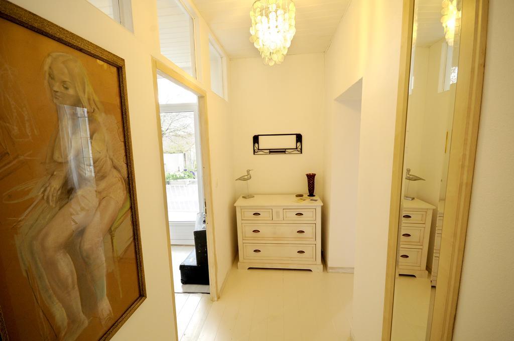 Saint-Colomb-de-Lauzun Chez Madeleine B&B 객실 사진