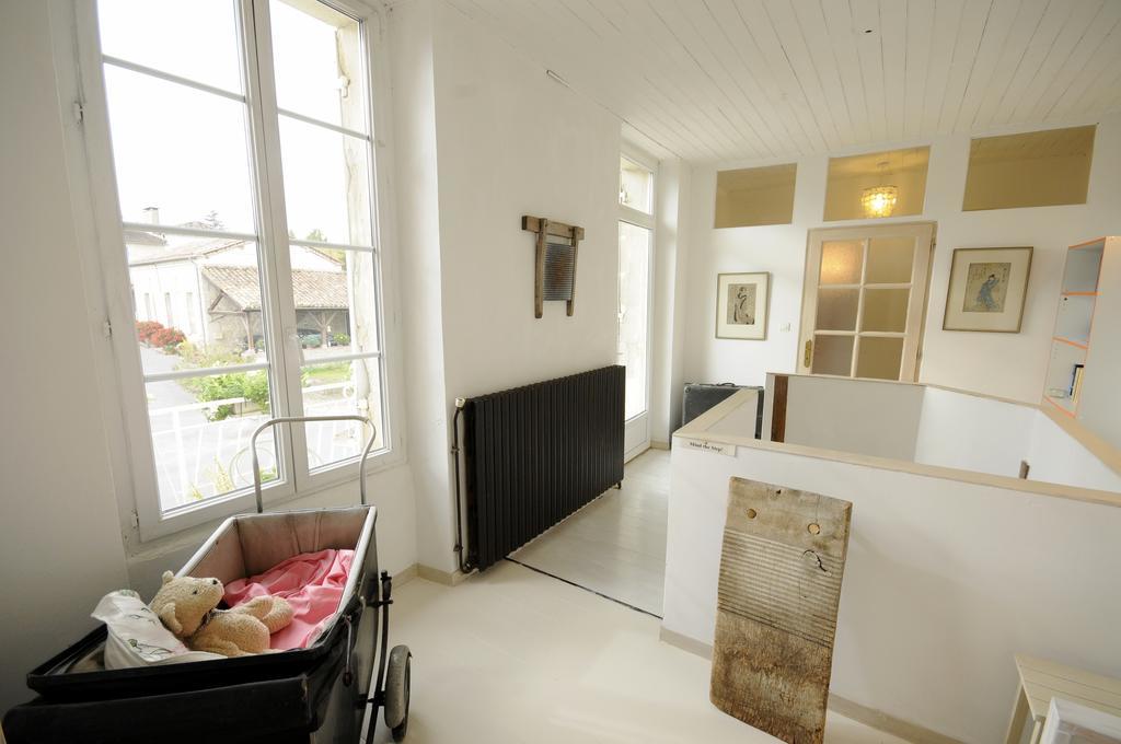 Saint-Colomb-de-Lauzun Chez Madeleine B&B 외부 사진